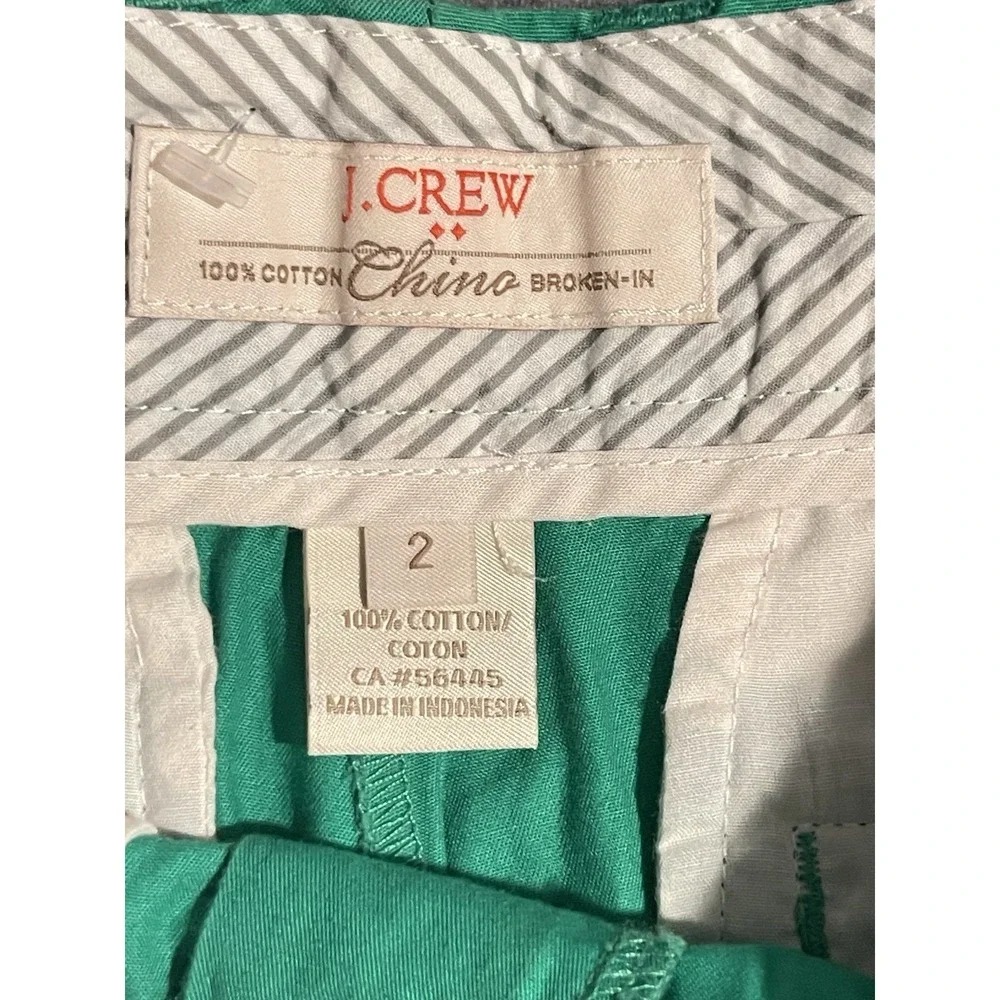 J.Crew Chino Broken In Green Shorts Womens Size 2 Preppy Casual Summer Classic